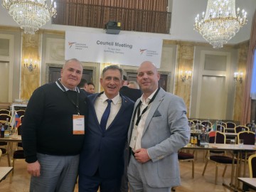 Zlatan Ranđelović s predsednikom ETU in Darkom Kadićem